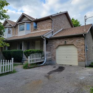 77 Alma St N, Guelph - Photo 2