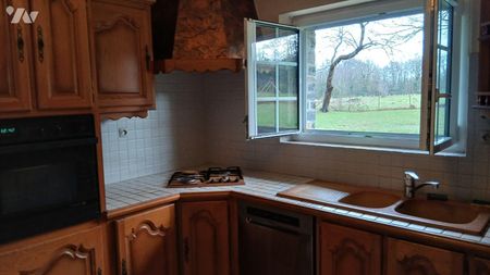 A seulement 3mns de La Gacilly, venez découvrir cette charmante maison en pierres à louer. A... - Photo 4