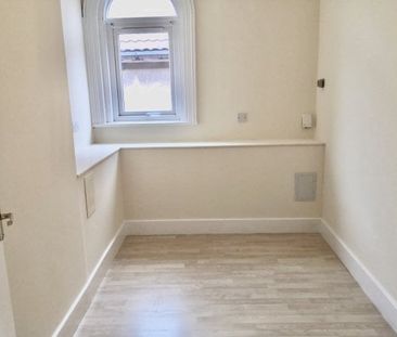 Fratton Road, Portsmouth - Photo 1