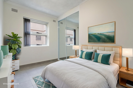 RENOVATED 2 BEDROOM UNITS WITH CAR SPACE - Photo 4