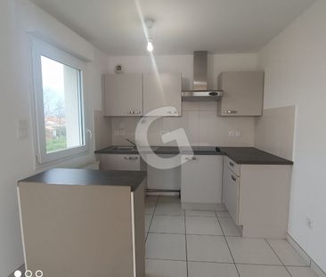 Location Appartement 3 pièces 66m² - Photo 4