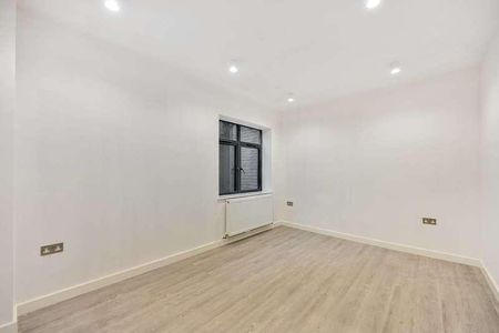 Wimbledon Hill Road, Wimbledon, SW19 - Photo 3