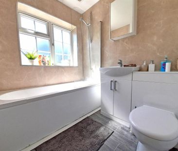3 bedroom Town house to rent - Photo 1