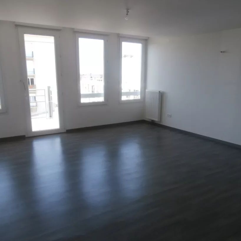 Location appartement T4 85.01m² à Reims (51100) - Photo 1