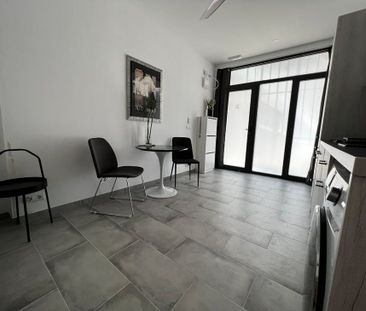 Carrer Ignacio Zuloaga, Valencia, Valencian Community 46024 - Photo 6