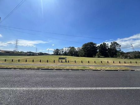 Stunning 4BR New Build in Pakuranga! - Photo 5