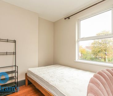 1 bed Shared House for Rent - Photo 5