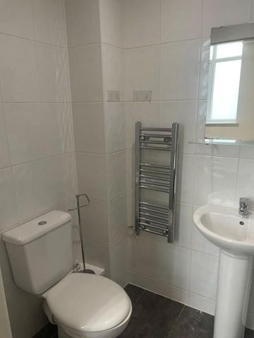 Studio to rent - Photo 5