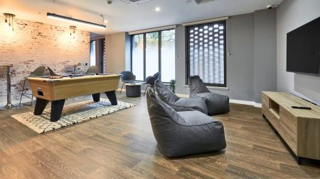 Platinum Studio - Photo 4