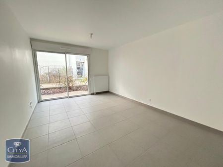 Location Appartement 2 pièces 44m² AMBOISE 37400 - Photo 2