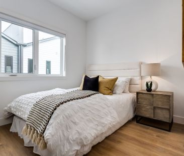 Pet-Friendly Modern 3 Bedroom Townhouse in Capitol Hill - Photo 6