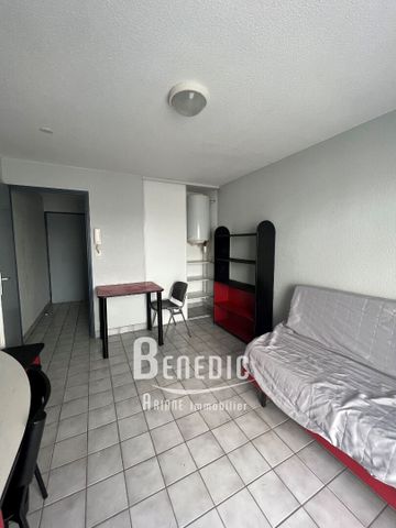 Location Appartement 1 pièce 18m² - Photo 2