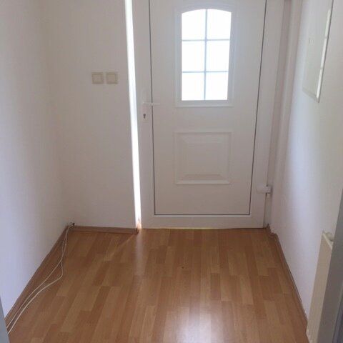 Stadtrand-Lage im Grünen: nette 2 Zimmer Wohnung mit Terrasse + Gartenanteil, Parkplatz - Foto 1