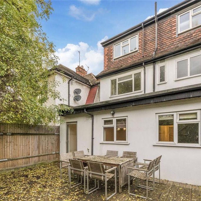 5 bedroom semi-detached house to rent - Photo 1