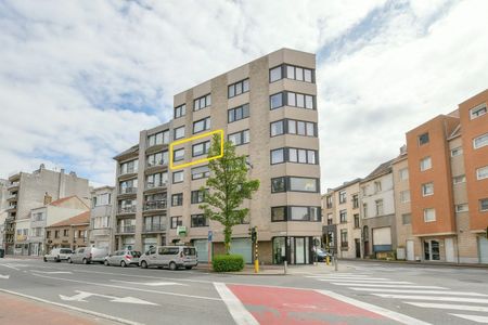 Appartement met 2 slaapkamers hoek Leffingestraat/Torhoutsesteenweg - Foto 2