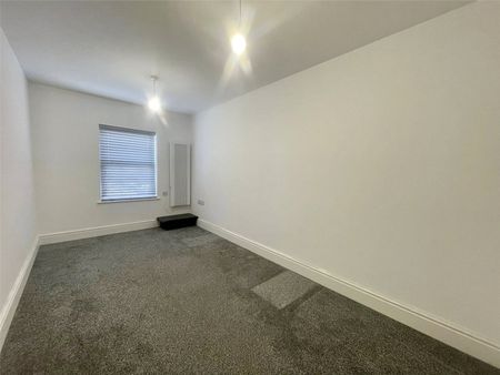 New Road, Basingstoke, Hampshire, RG21 - Photo 2