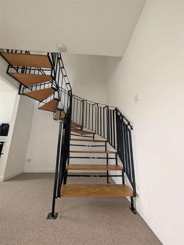 Acorn Close, Balderton, NG24 - Photo 2