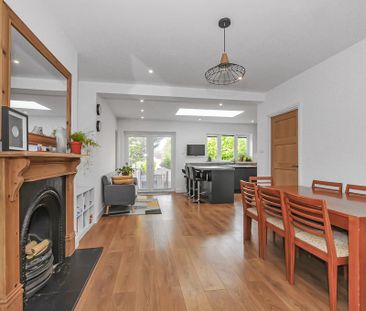 4 bedroom semi-detached house to rent - Photo 1