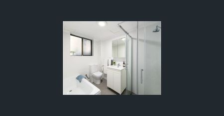 Oversized Garden Apartment - Photo 5