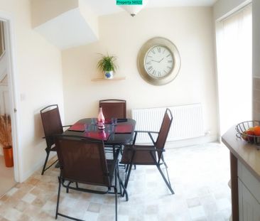 2 bedroom terraced house to rent - Photo 2