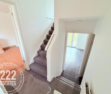 Redshank Lane - Warrington - WA3 - Photo 6