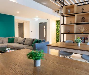 1 bedroom private hall to rent - Photo 2