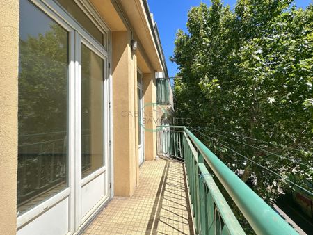 Location Appartement 3 pièces 71m² MARSEILLE 4ème - Photo 5