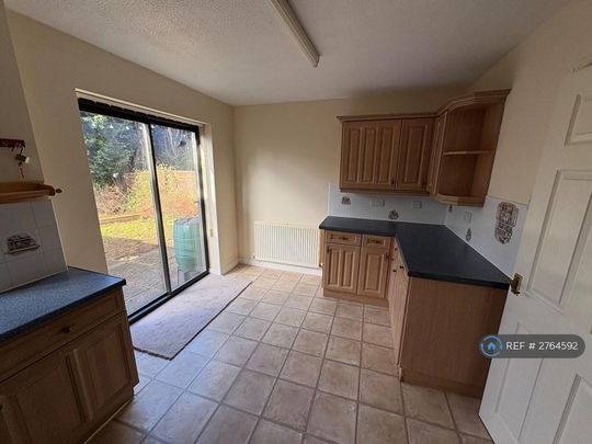 2 bedroom semi-detached house to rent - Photo 1