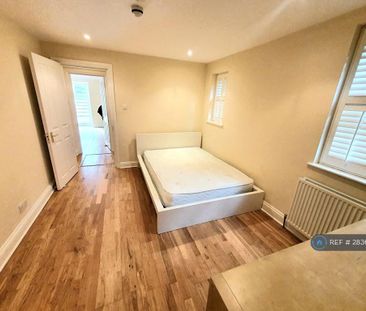 2 bedroom maisonette to rent - Photo 5