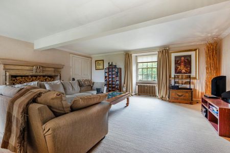 5 bedroom semi-detached house to rent - Photo 3