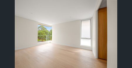 Architecturally designed Family home. North facing yard with private pool - Photo 2