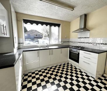 2 bedroom semi-detached house to rent - Photo 4