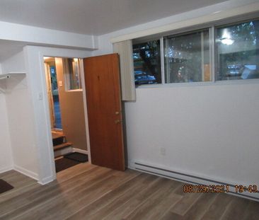 Ahuntsic 2 1/2 Sous Sol 1er Juillet - Photo 3