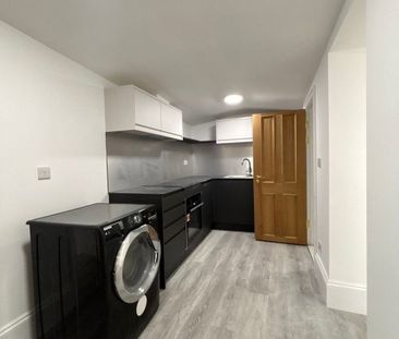 Cromwell Road, Hove - Photo 1