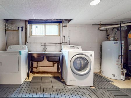 For Lease - 52 Wynn Road, Toronto, Ontario - Photo 5