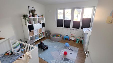 Neuwertige 4 -Zi.-Wohnung - in TOP Lage, direkt am Rande der Innenstadt! - Photo 3