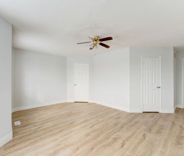 For Lease - 20 Felt Crescent, Barrie, Ontario - Photo 5