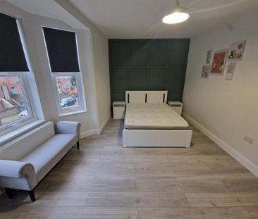 Studio to rent - Photo 6