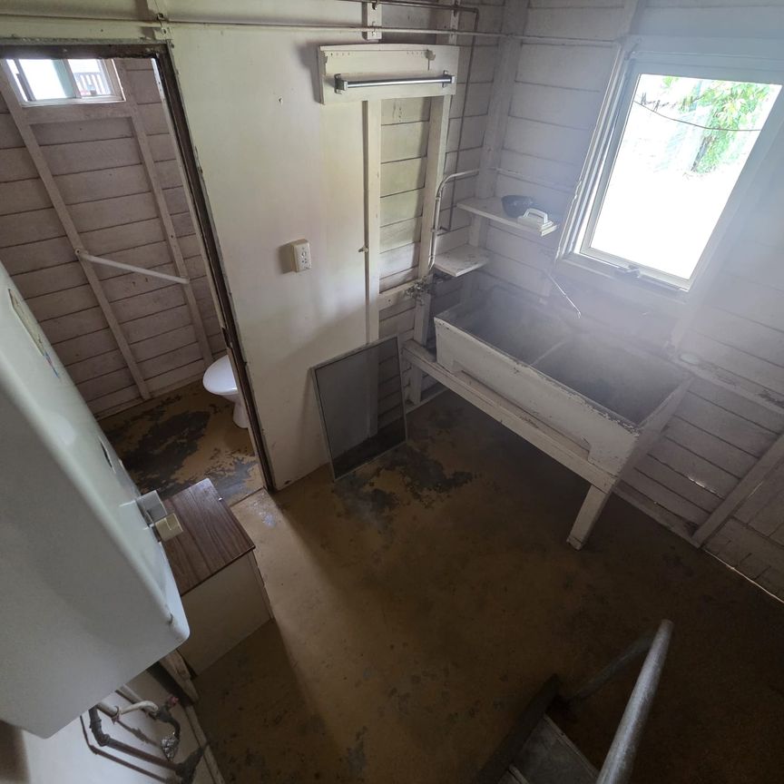 98 Boundary Street, Walkervale QLD 4670 - House For Rent - $495 | Domain - Photo 1