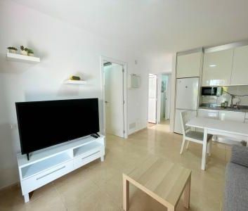 Corner bungalow with a private terrace in Playa del Inglés - Photo 5