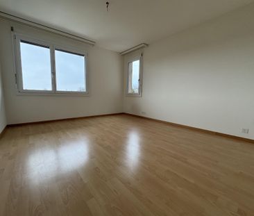 Schön gelegene 3 1/2-Zimmer-Wohnung - Photo 2