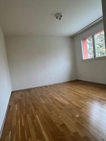 Modern 3.5 room apartment in a good location - Photo 2