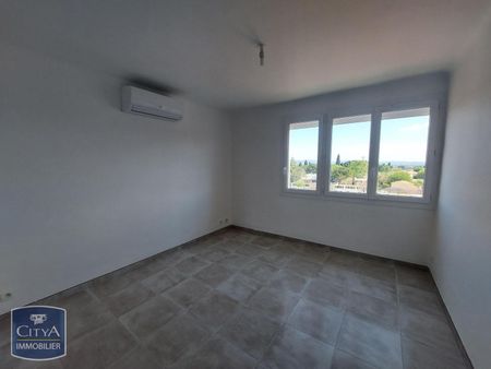 Location Appartement 3 pièces 55m² CLERMONT L HERAULT 34800 - Photo 2