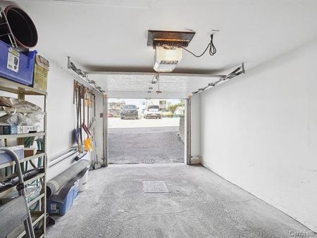 15500 Rue Sherbrooke E., Montréal (Rivière-des-Prairies, QC H1A - Photo 3
