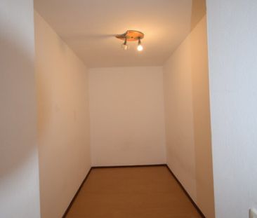 "BERGHEIM - Große helle 2,5 Zimmer Wohnung mit Loggia nähe Lokalbah... - Foto 4