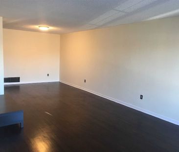 For Lease - 162 Edmonton Drive Unit# Upper, Toronto, Ontario - Photo 6