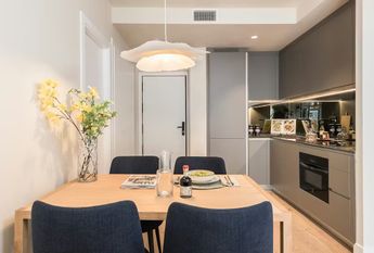 Calle de la Farmacia, Madrid, Community of Madrid 28004