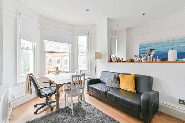 Kenwyn Road, Clapham, SW4 - Photo 1