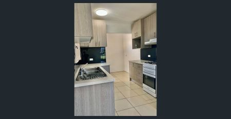 AMAZING HOME - Photo 5