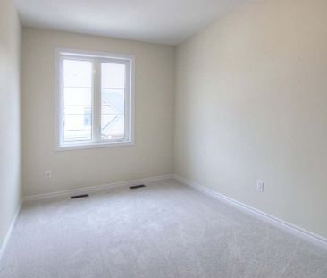 For Lease - 1388 National Common, Burlington, Ontario - Photo 5
